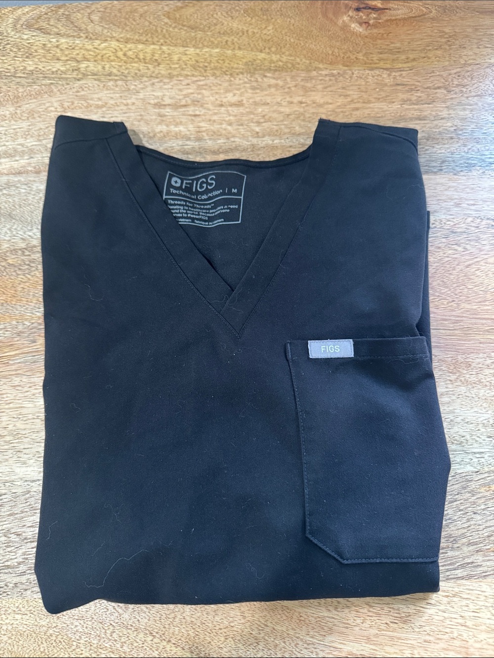 Women’s Figs Black Scrub Top